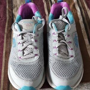 Very Good! Skechers Gray and Teal Sneakers